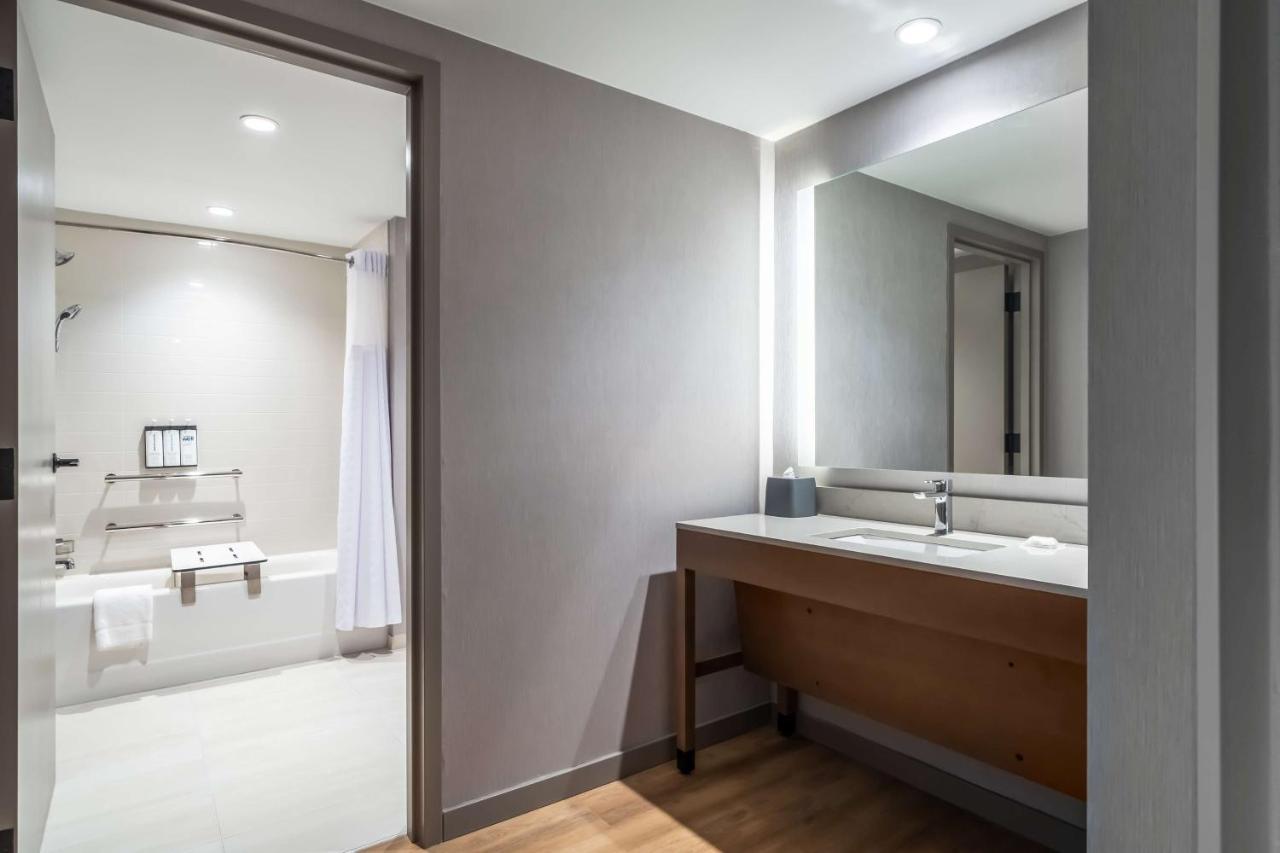 Hyatt Place Gainesville Downtown Екстер'єр фото